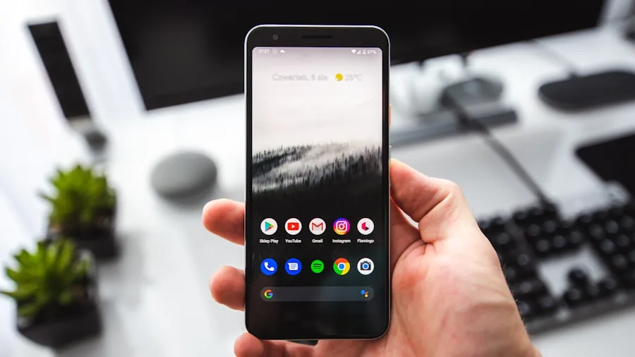Google Launches Chromebook Successor: What Shoppers Need to Know About Googlebooks 3 Android software interface desktop
