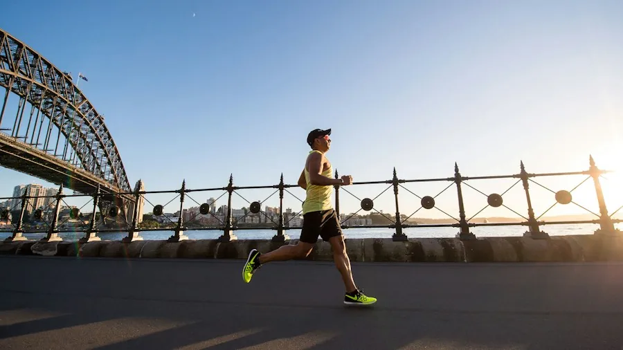 Tempo Run Workout Guide: How to Build Speed and Endurance at Home 3 athlete cool down recovery jog