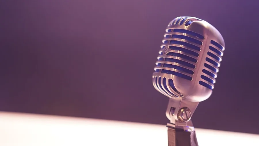 Sony WF-1000XM6 vs WF-1000XM5 Earbuds: Which Should You Buy in 2026 3 call quality microphone testing