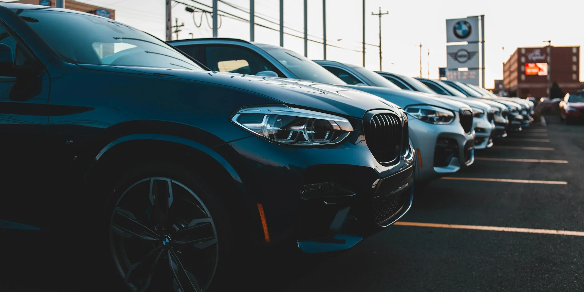 16 Vehicles Vanishing After 2025: A Buyer's Guide
