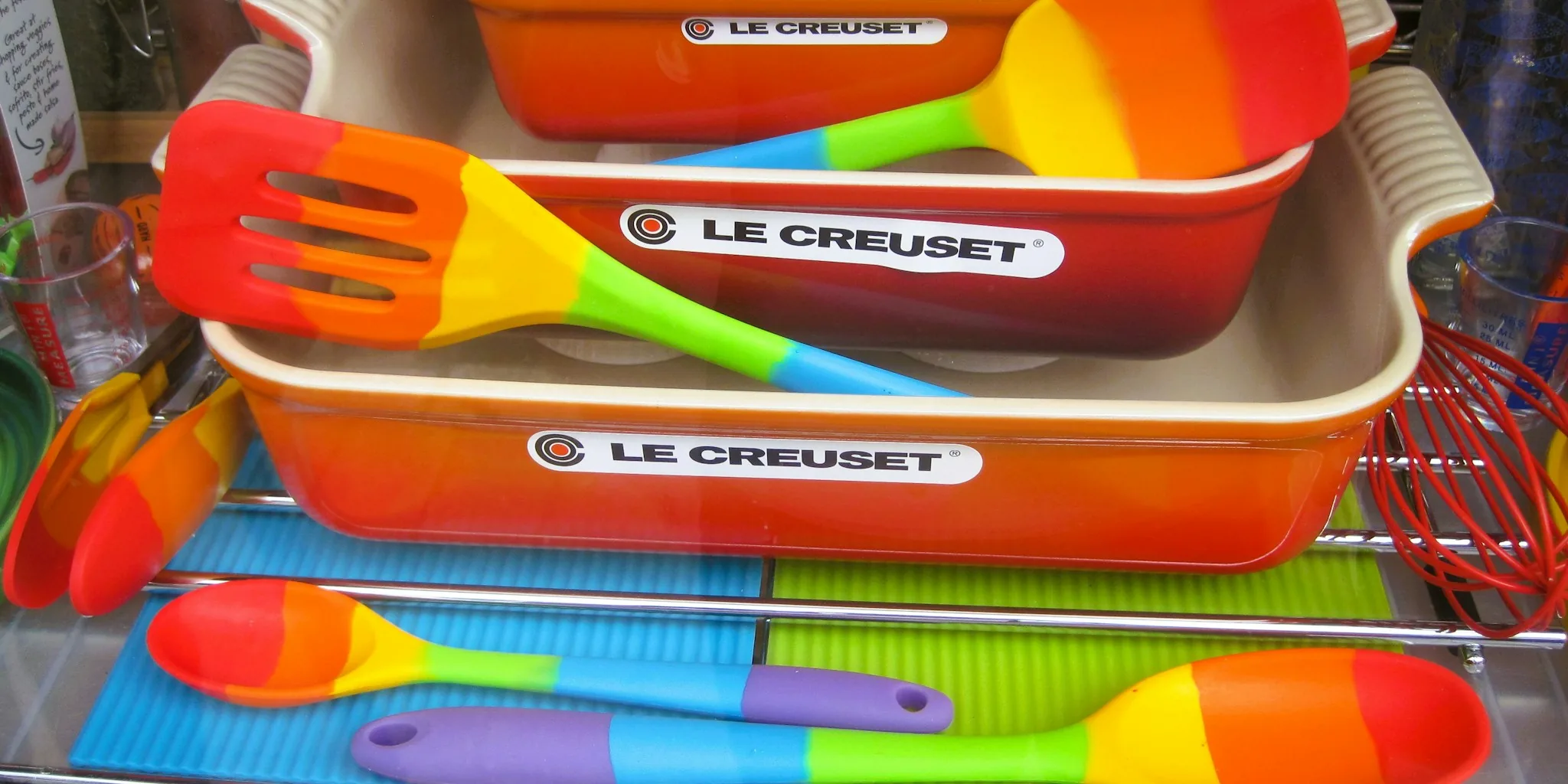 SharkNinja Enters Ceramic Cookware Market