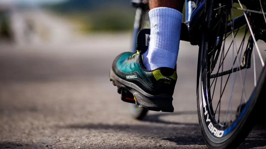 The %product_count% Best Cycling Shoes 5 Close-up of cyclist's feet pedaling on bike during outdoor ride