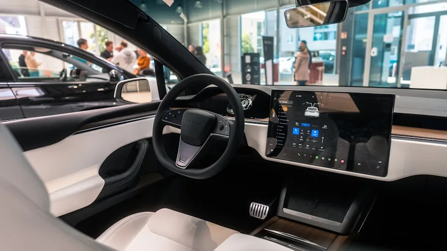 Porsche Cayenne Turbo Electric Outperforms 911 in Speed Test: What Shoppers Should Know 3 electric SUV interior driver view