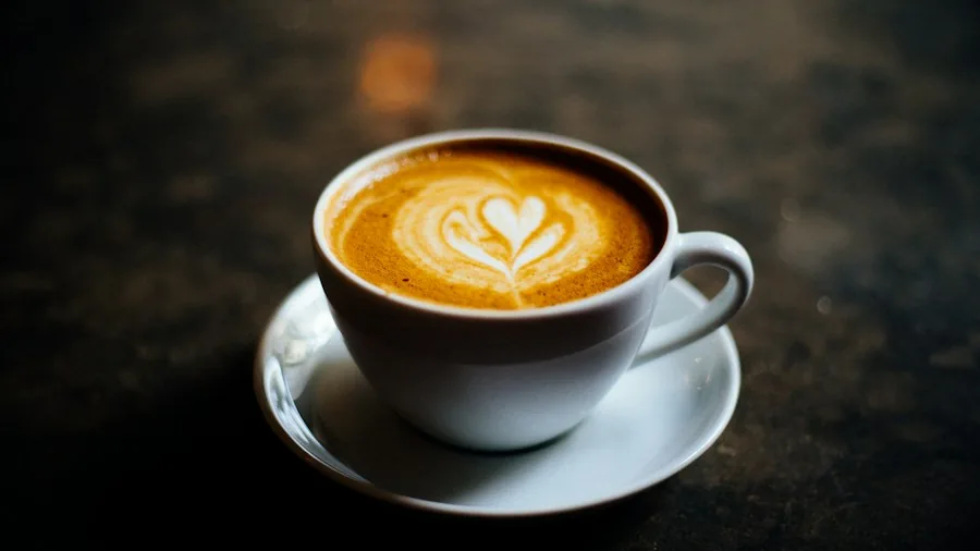 Specialty Coffee Boom and App Ordering Growth: What Shoppers Need to Know 2 espresso latte cappuccino drinks