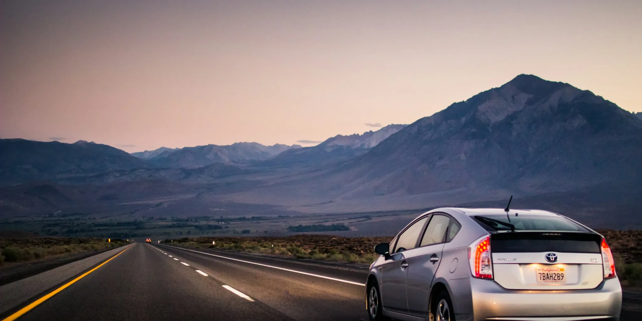 Hybrids Outsell EVs in California