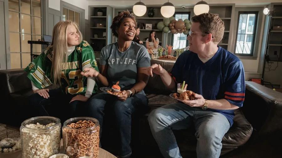 7 Tips for Finding and Streaming Free Movies on Your TV Service 2 family enjoying movie night at home