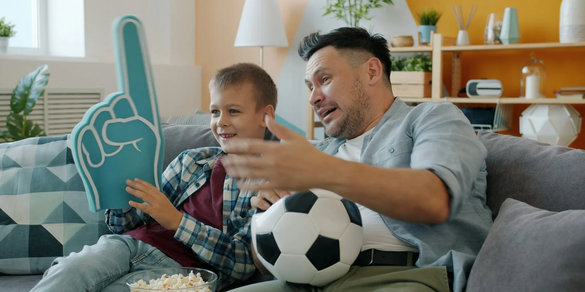 7 Tips for Choosing the Right TV to Stream Major League Baseball Games