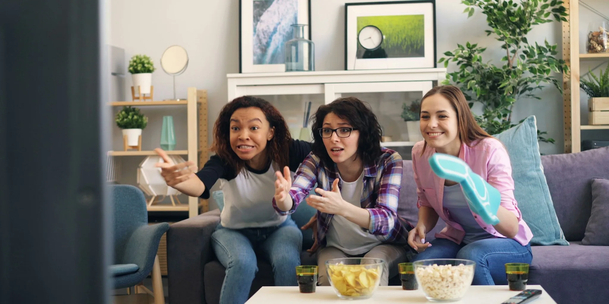 7 Tips for Picking the Best TV for Football