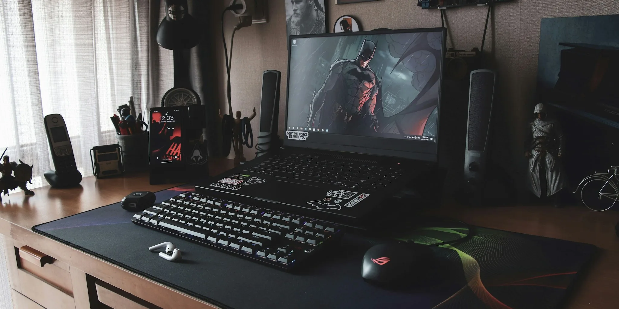 MSI Crosshair 16 vs Cyborg 15: Which Gaming Laptop Wins?