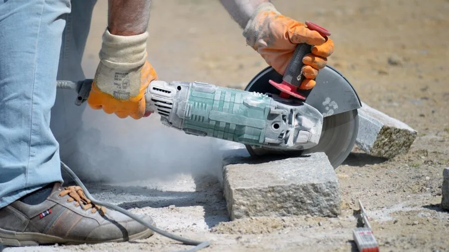 Festool Launches One Handed Cordless Reciprocating Saw: What Shoppers Should Know 2 handheld power tool dust collection
