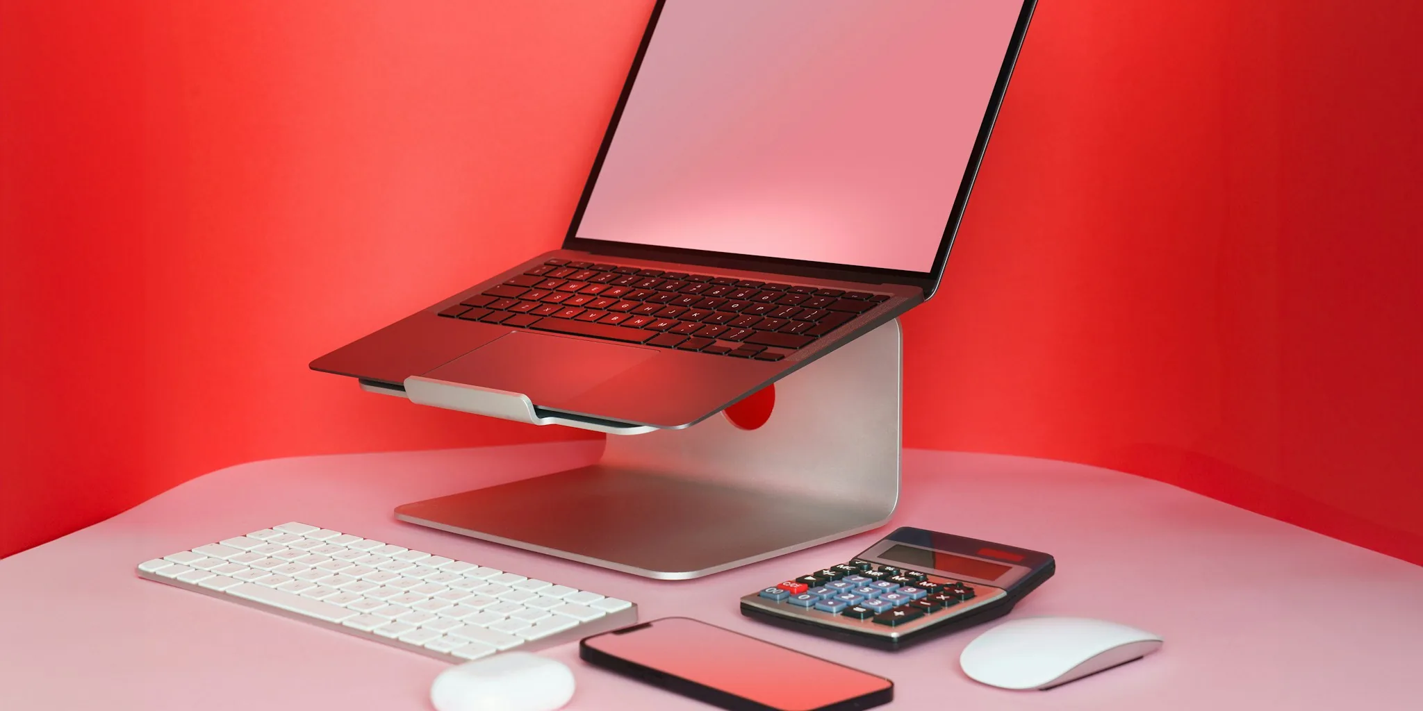 MacBook Pro vs Windows Laptops: Why a Former Apple User Switched Back to Dell