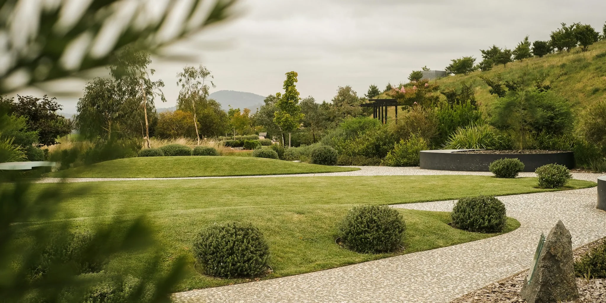 9 Garden Design Tips for an Established Look