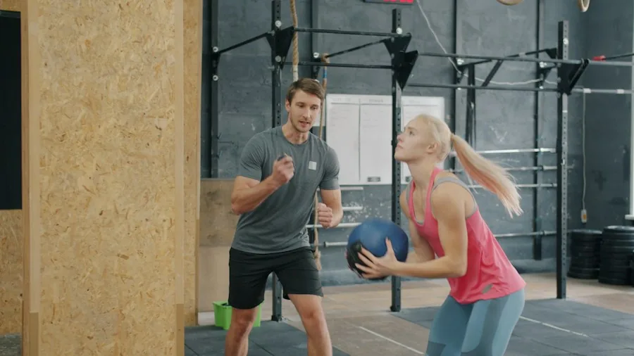 NFL Combine Workout Challenge: What Shoppers Should Know About Elite Training Methods 3 medicine ball slam training