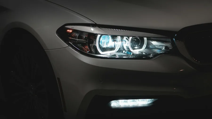 2028 Volvo XC40 Redesign Drops FWD and Adds Matrix Headlights: What Buyers Should Know 2 modern car headlight technology