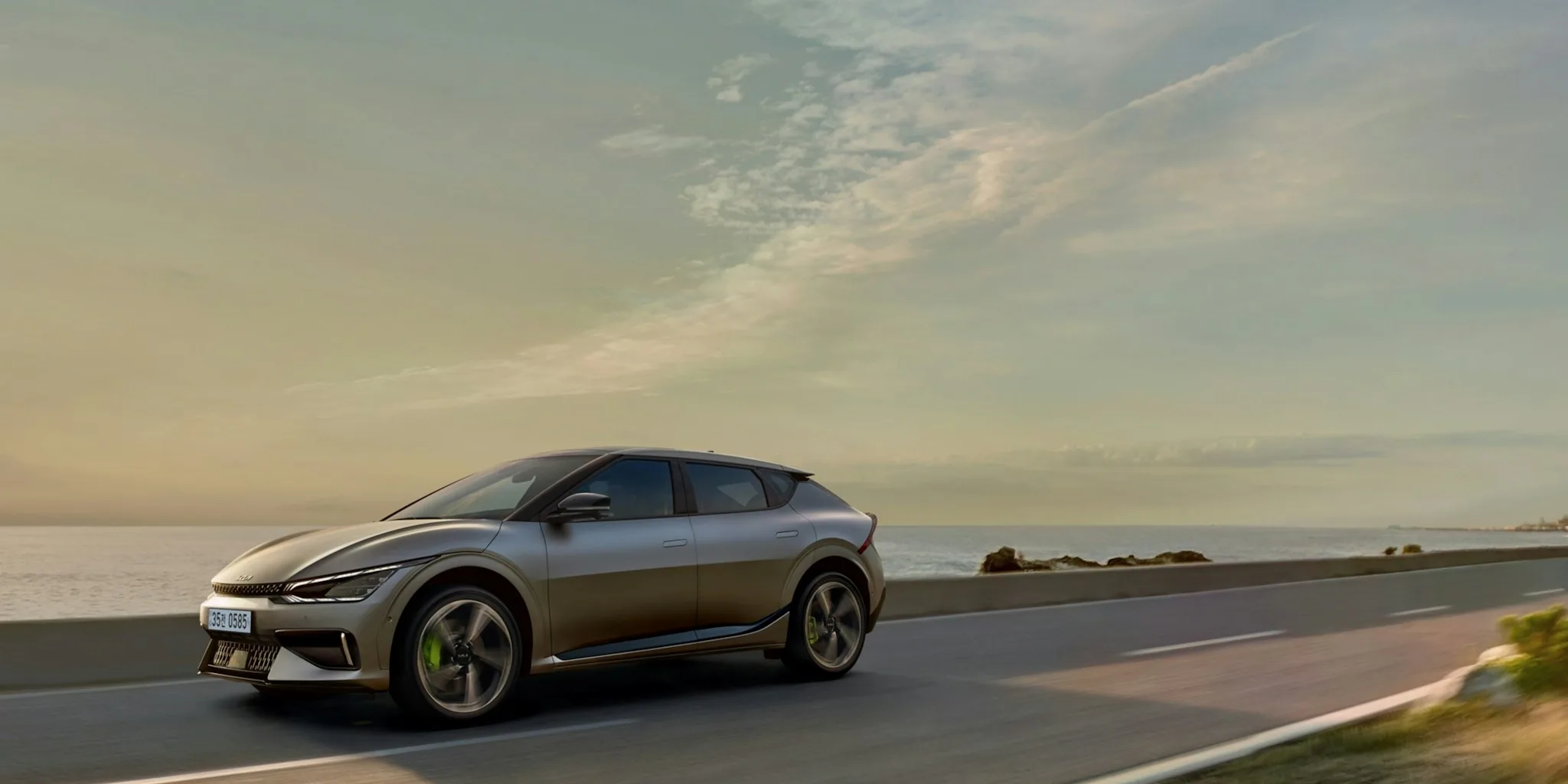 Volvo EX50 Replaces EX40 in 2027 What SUV Shoppers Should Know