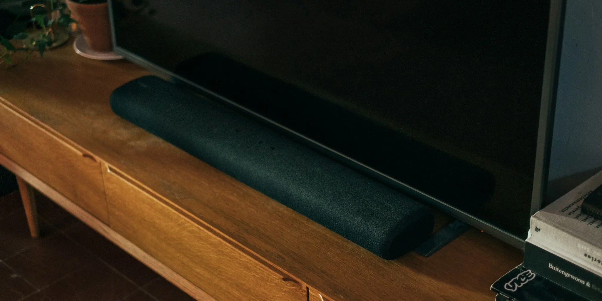 Canvas Soundbar Adds Wireless Dolby Atmos for 2026