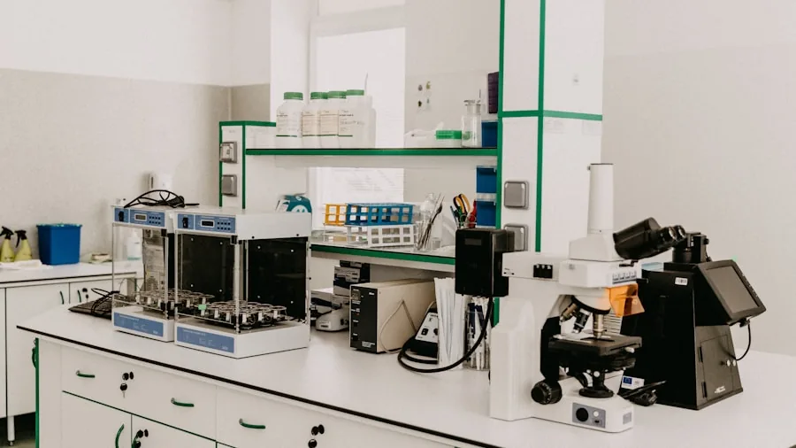 New Coffee Science Reveals Why It Tastes Bitter and What That Means for Shoppers 3 molecular biology lab microscope equipment
