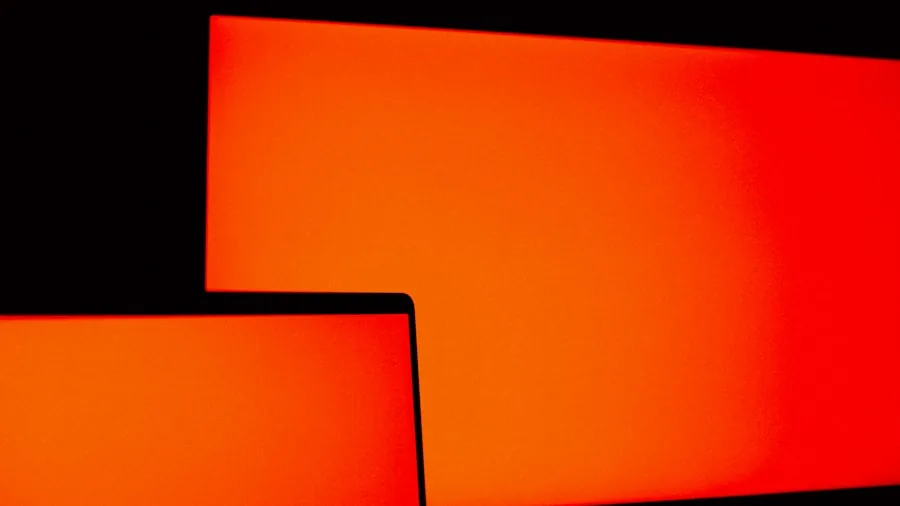 OLED display brightness comparison