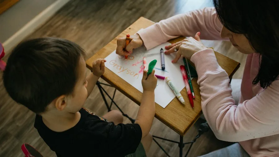 5 Tips for Finding Reliable Parenting Information in a World of Noise 3 parent teacher meeting school