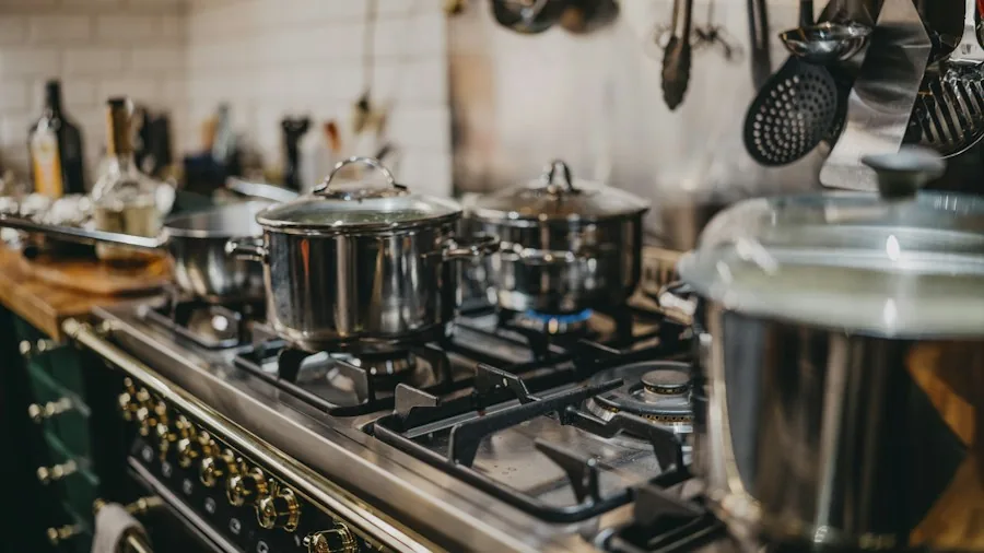 Farberware Yosemite Coffee Percolator On Sale: What Budget Shoppers Should Know 2 percolator on kitchen stove