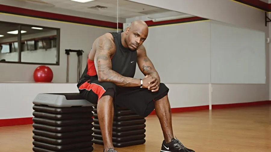 Bone Density Loss Starts Earlier Than You Think: A 4 Week Workout Plan for Stronger Bones 3 person balanced on step platform exercise