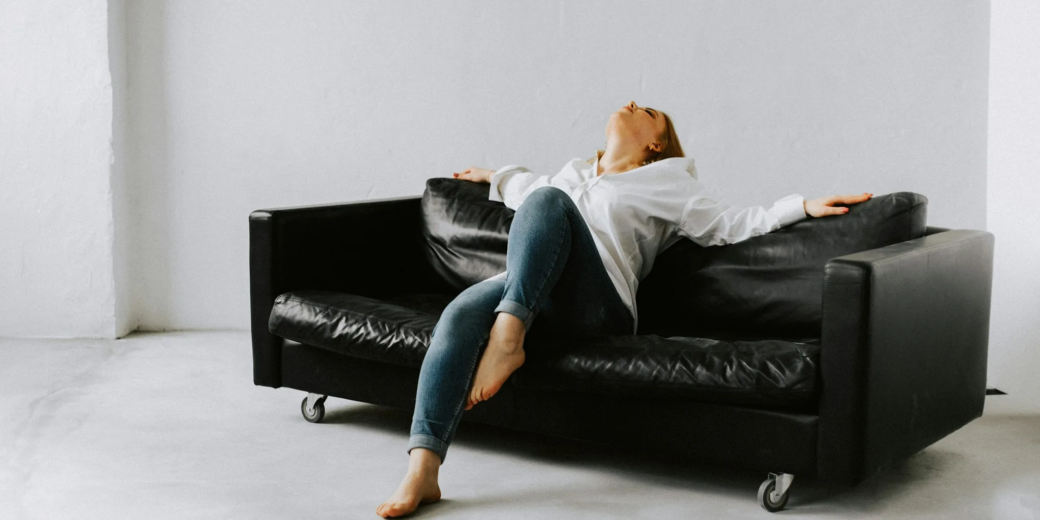 The Best Sleeper Sofas for Small Spaces and Guest Rooms in 2026