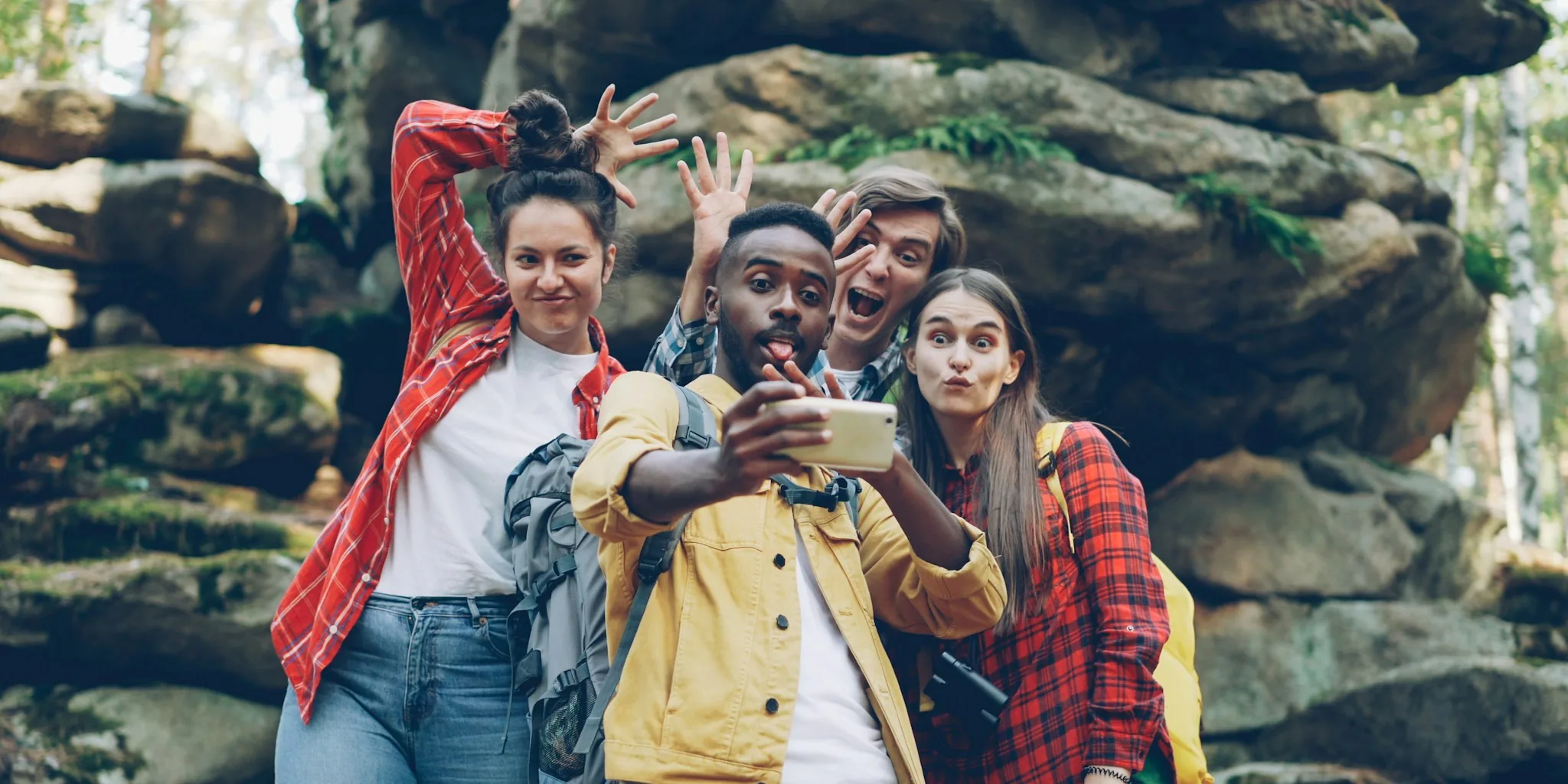 The 6 Best Selfie Sticks