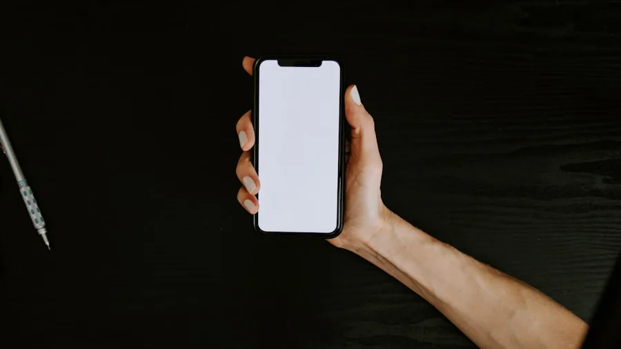The %product_count% Best Phone Cases 5 Person holding smartphone in one hand while scrolling, showing posture and grip during extended mobile device use