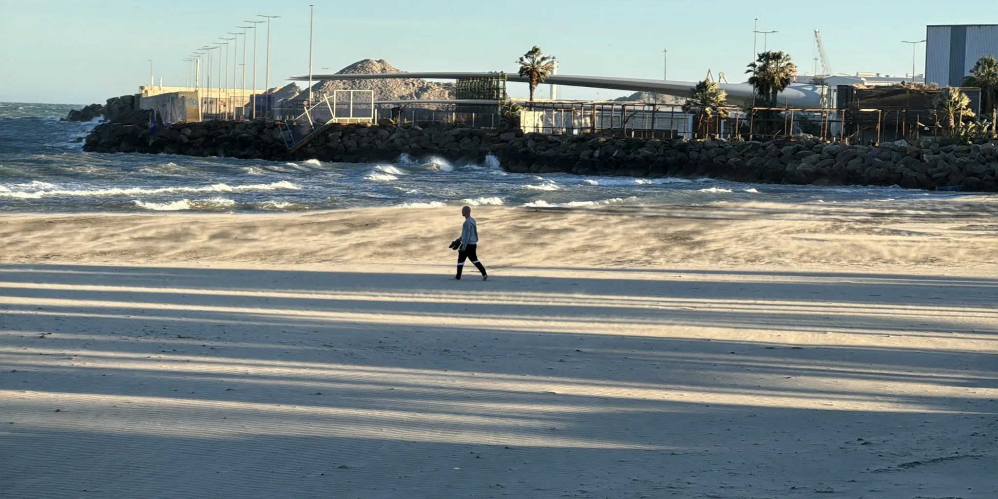 Beach Running Training: Sand Fitness Benefits and Safety Tips
