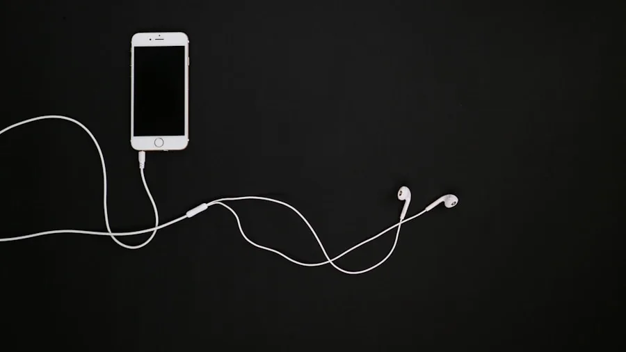 AirPods and the 60-60 Rule: What You Need to Know About Safe Listening 2 smartphone headphone safety settings