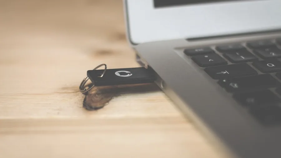 Free Chromebook Alternative: How to Transform Old Windows Laptops Into ChromeOS Machines 3 USB drive bootable installation setup