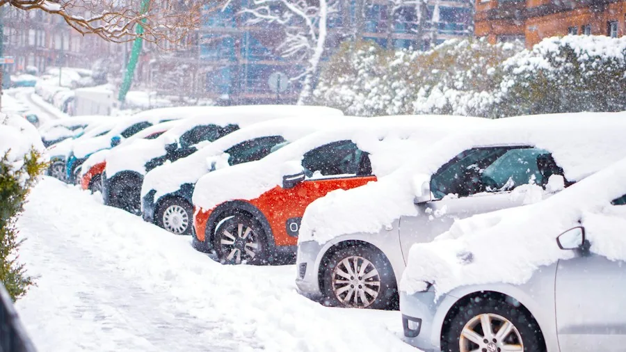 How to Find a Good Used Car: Key Factors Savvy Buyers Should Consider 3 vehicle parked winter weather rust