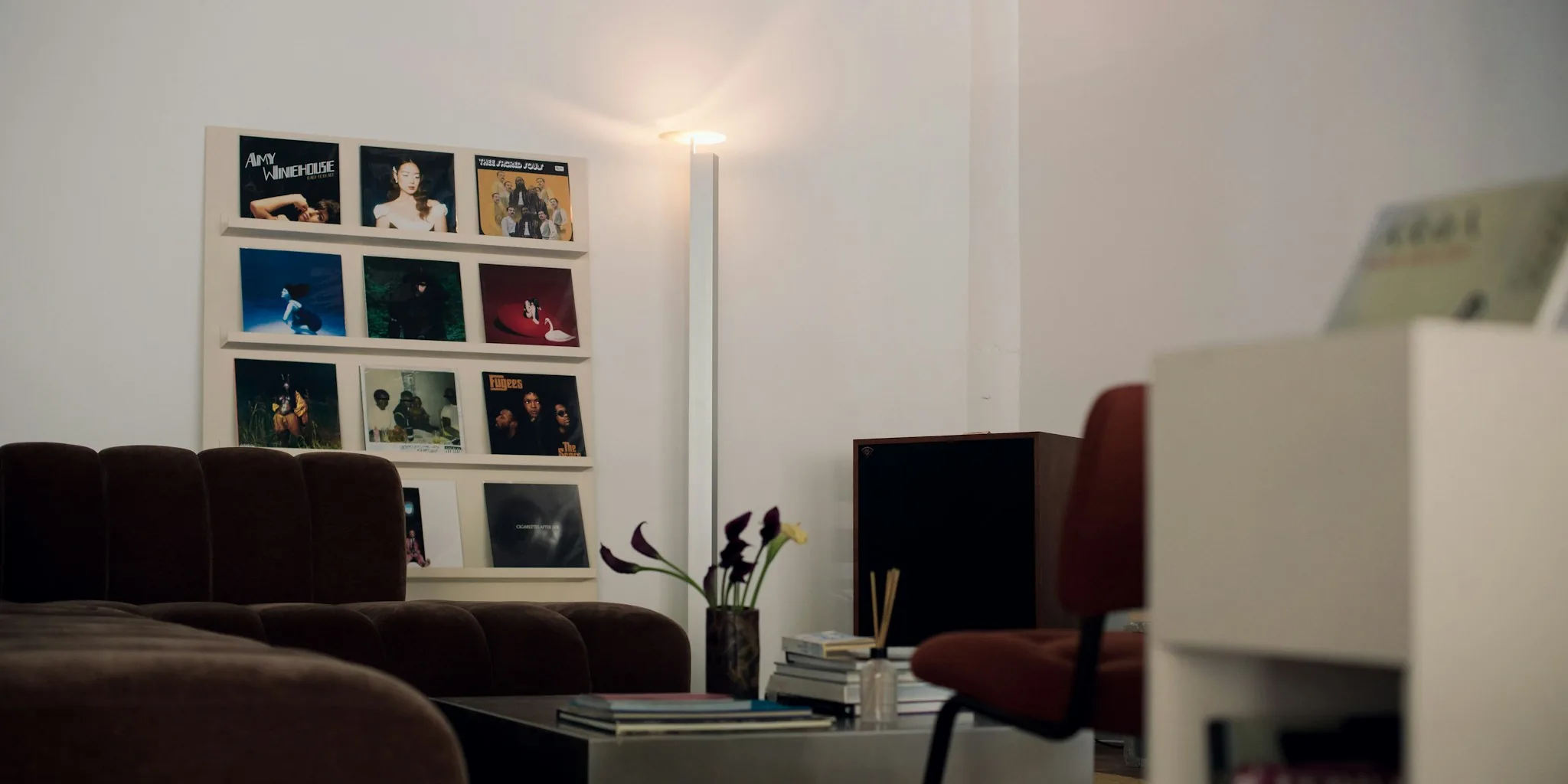 Physical Media Players Make a Comeback: What Home Entertainment Buyers Should Know