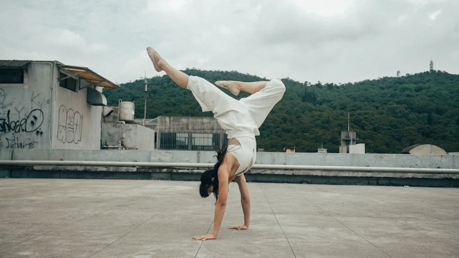 Strength Training and Calisthenics Transform Workout Results at Any Age 2 woman handstand calisthenics workout